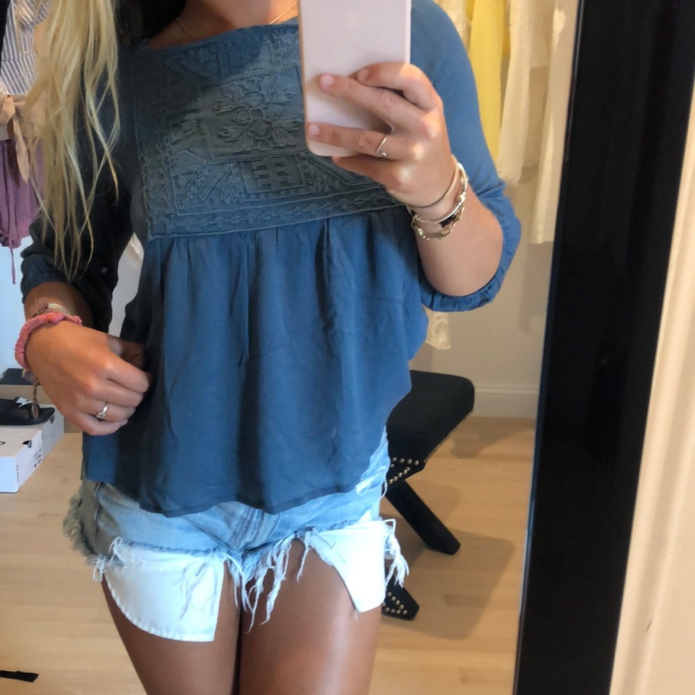 BRAND NEW Francesca’s blouse!